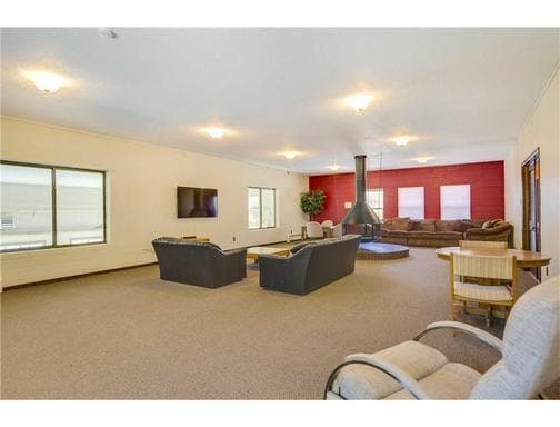 Building Photo - Long Term Rental- Dillon Valley East S205