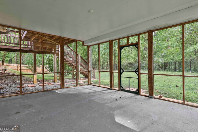Building Photo - 45 Wildflower Cir