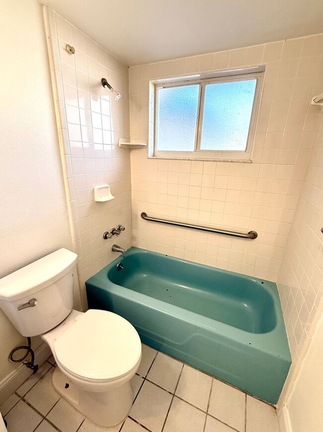 Building Photo - Beautifully Renovated 4-Bedroom Home with Large Backyard & 2-Car Garage