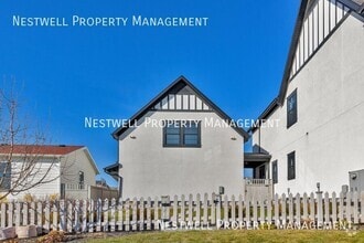 Building Photo - 5056 W Lake Ave