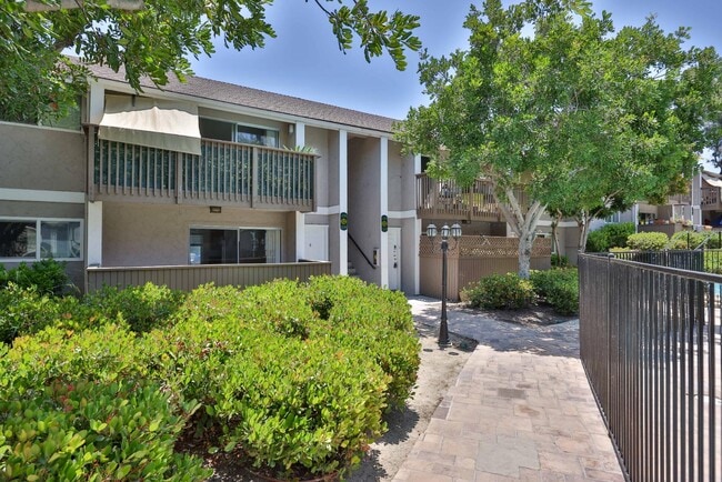 Building Photo - 6333 College Grove Way