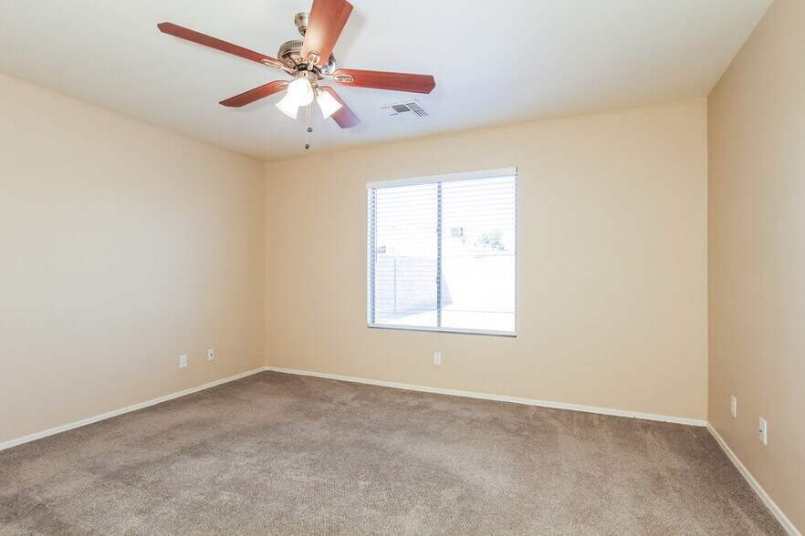 Building Photo - 12734 W Via Camille