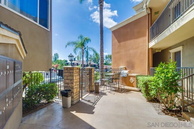 Primary Photo - 4501 Collwood Blvd