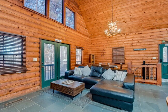 Building Photo - Fully Furnished Monthly Lake Cabin Rental | Available October – March