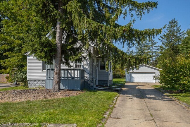 Building Photo - 3702 Avondale Rd