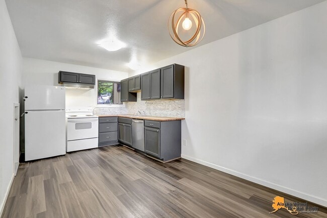 Building Photo - 12636 Silver Fox Ln