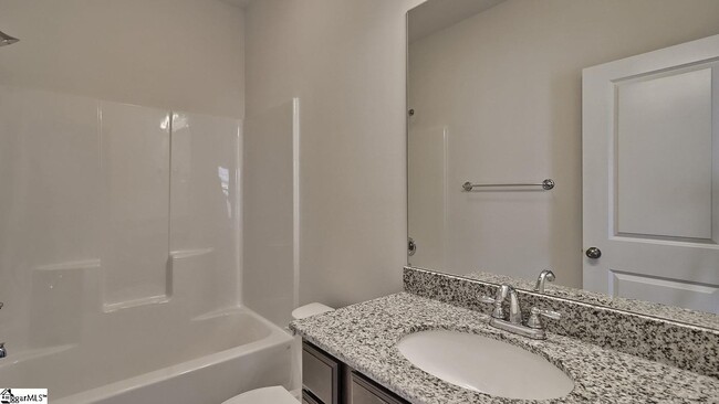 Building Photo - 16 Corsica Ct