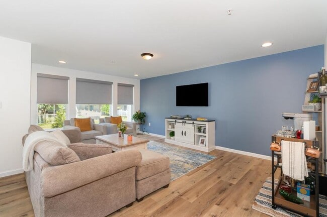 Building Photo - 4110 Orrs Town Ct