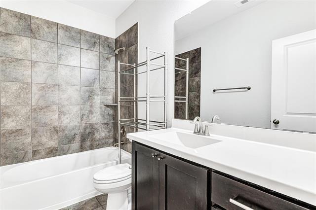 Building Photo - 3613 Gloucester Rd