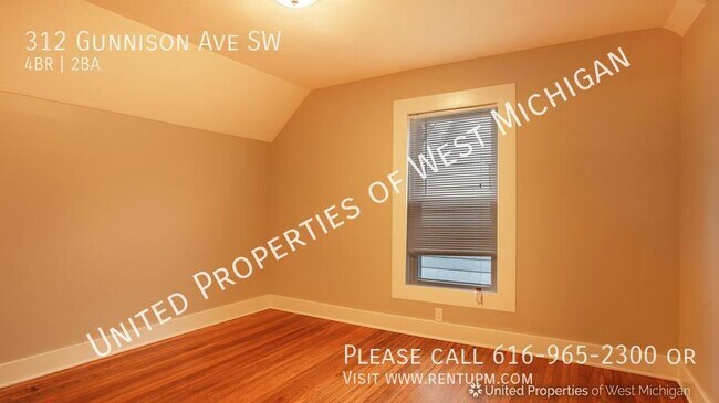 Building Photo - Pre-Lease | Available 7/21/25 | Unique 4 B...