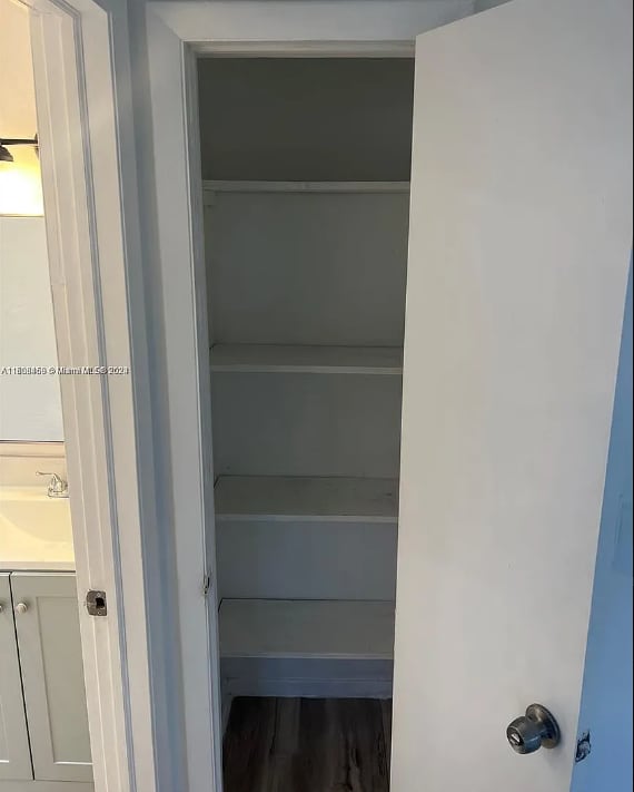 Building Photo - 3331 NW 43rd Terrace