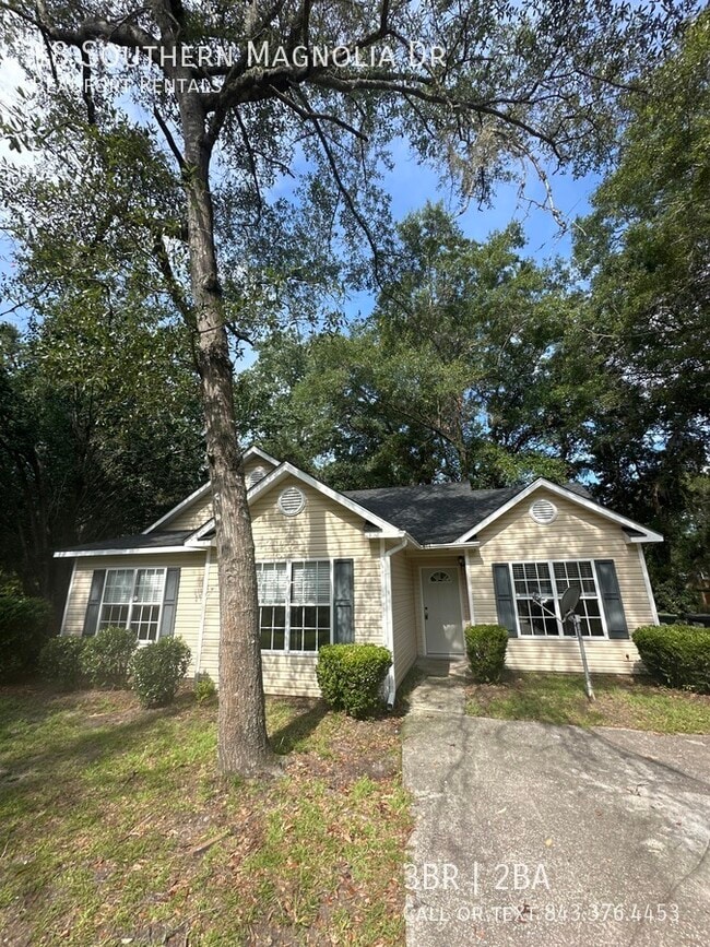 Building Photo - 18 Southern Magnolia Dr