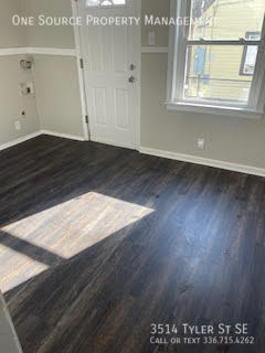 Building Photo - 3514 Tyler St SE