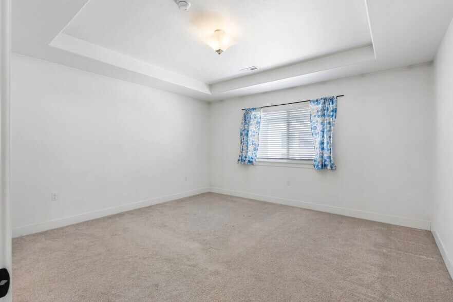 Building Photo - 12356 Eovaldi Ave