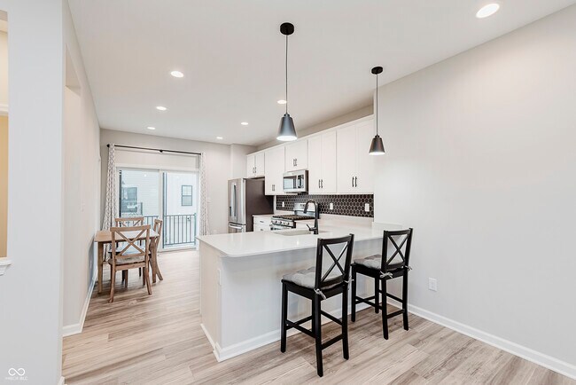 Building Photo - 4321 Barrel Ln