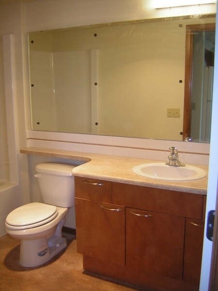 Building Photo - Luminaire Condominium - 1 bedroom
