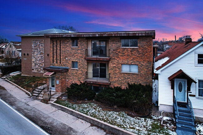 Primary Photo - 12510 Vincennes Rd