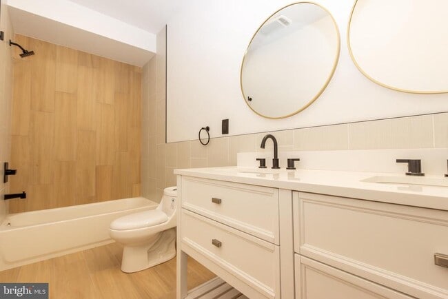 Building Photo - 2207 N 4th St