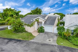 Building Photo - 6355 SW 112th Pl