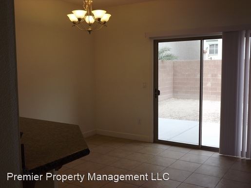 Building Photo - 3 br, 2.5 bath House - 139 Tilbury Ave*