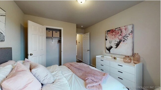 Building Photo - 16405 S 87th E Ave