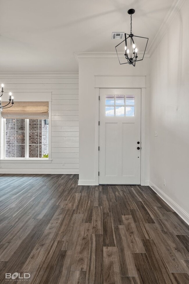 Building Photo - Gorgeous Home For Rent!!