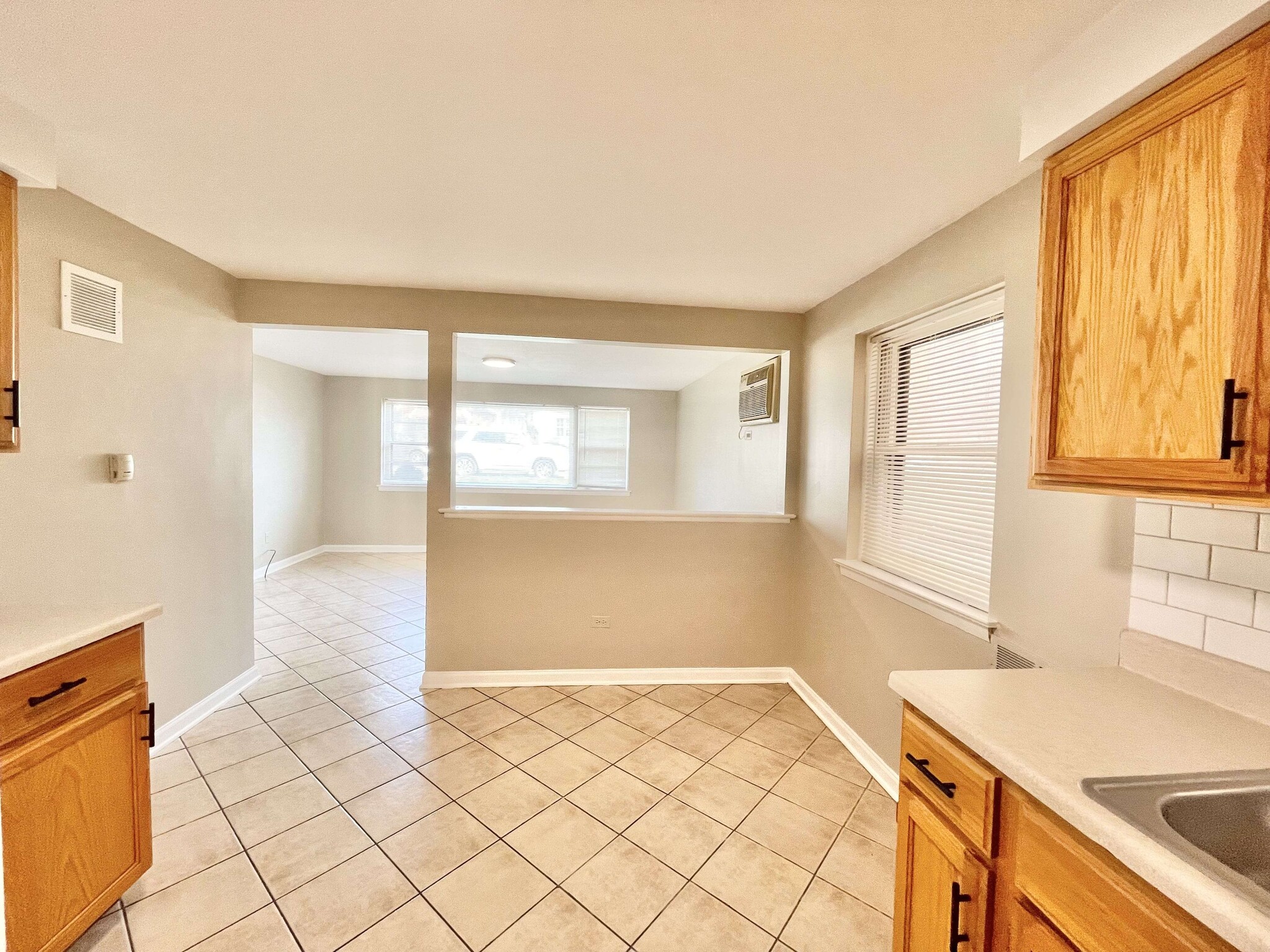 Building Photo - 2036 N 72nd Ct