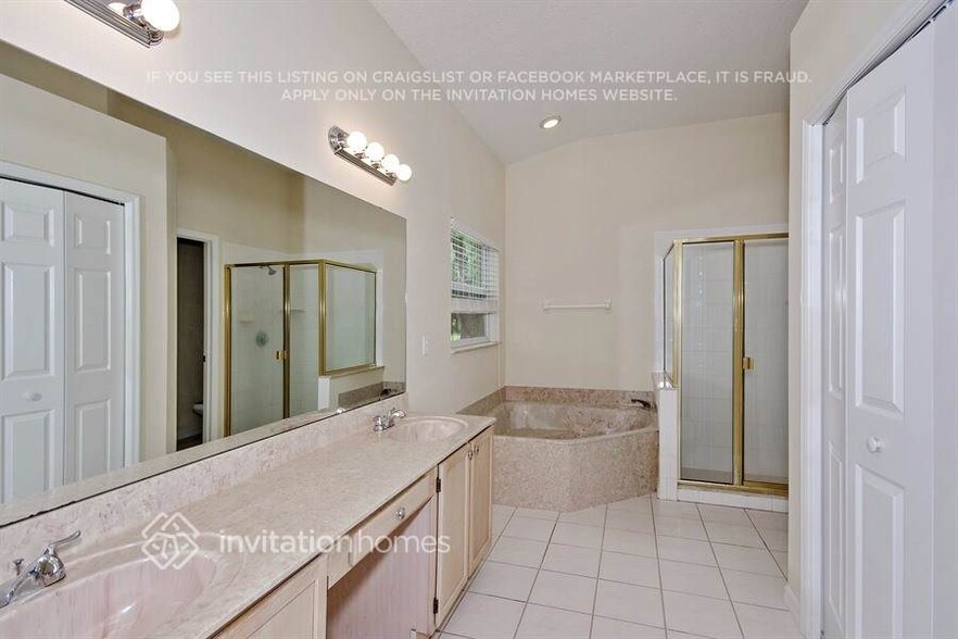 Building Photo - 371 Lynbrooke Ln