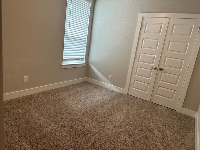 Building Photo - 3535 Gore Creek Dr