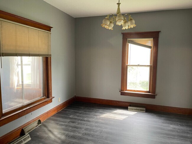 Building Photo - 2 Bedroom, 1 Bathroom Home located in Stanton, NE! More pictures to come! Casa de 2 dormitorios y...