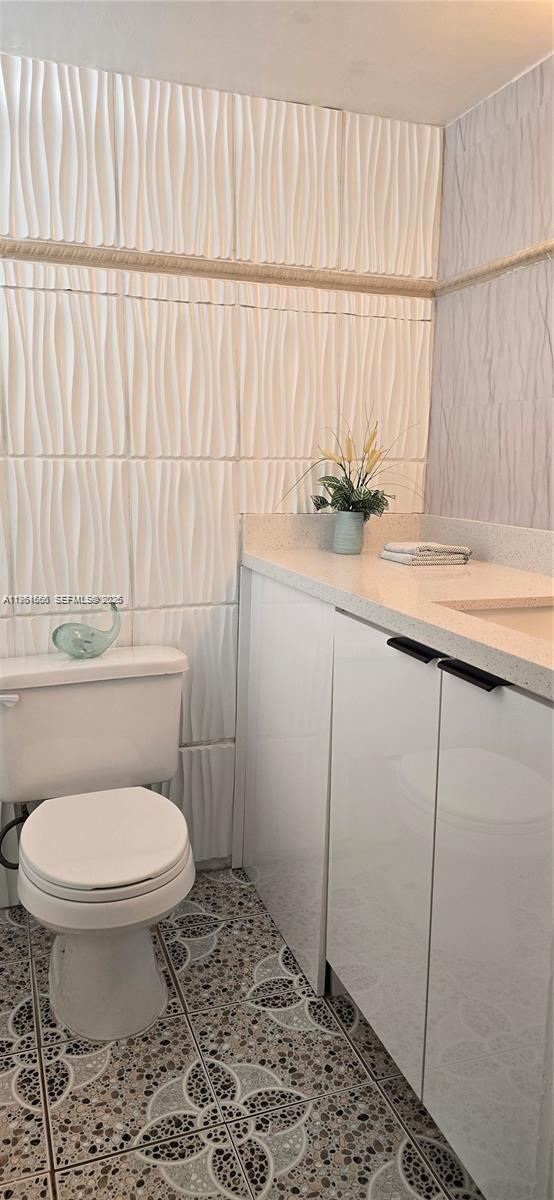 Building Photo - 7904 West Dr