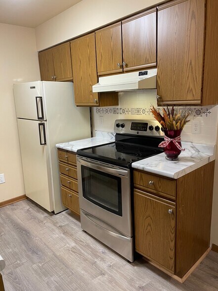 Appliances Included - 225 E Market St