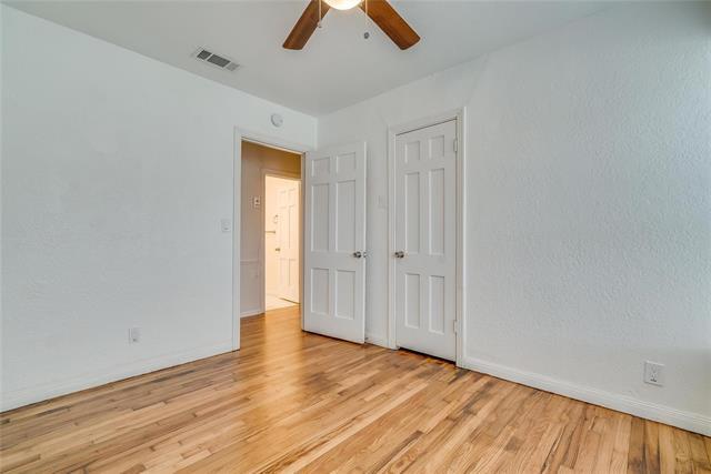 Building Photo - 7400 Llano Ave