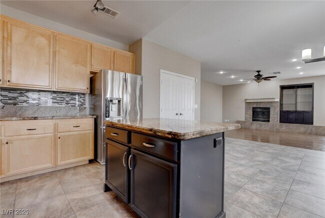Building Photo - 1784 Clearwater Canyon Dr