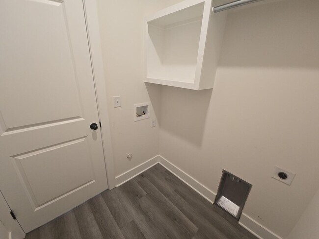 Building Photo - 3-bed, 2 bath Single Family Home for Rent!