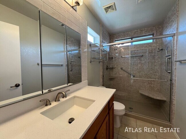 Building Photo - 6510 E Garden Stone Dr
