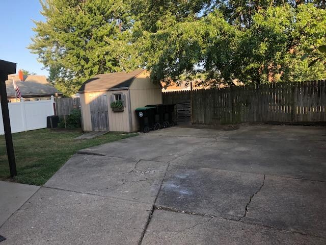 Building Photo - 63 Erie St