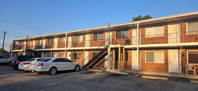 Building Photo - Your new home awaits!