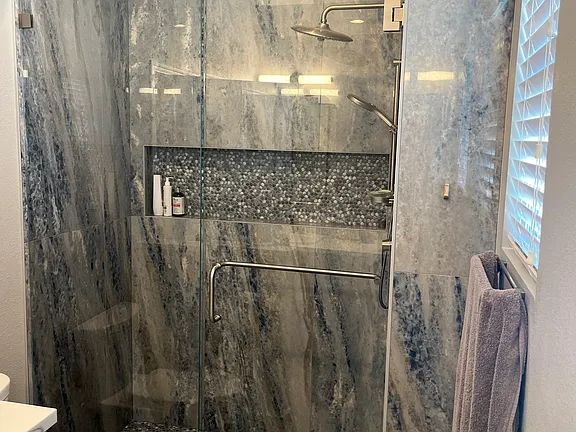 Building Photo - NO MIN CREDIT SCORE REQUIRED, BK OKAY, PAST EVICTION OKAY!, BACKGROUND FRIENDLY. Apply at "The Re...