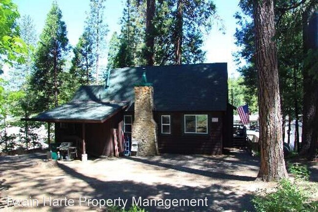 Building Photo - 3 br, 1 bath House - 22916 Black Hawk Dr