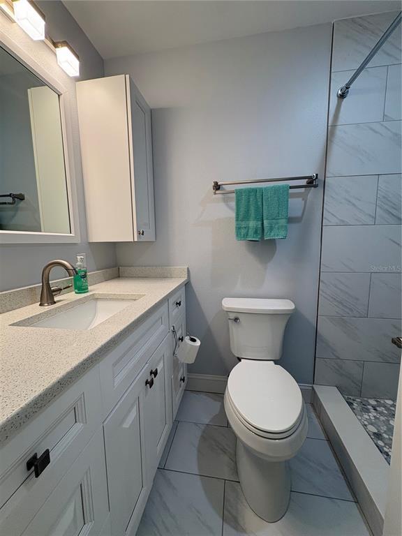 Building Photo - 8434 Boxwood Dr