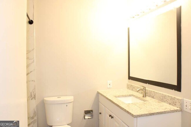 Building Photo - 1010 Mariners Ct