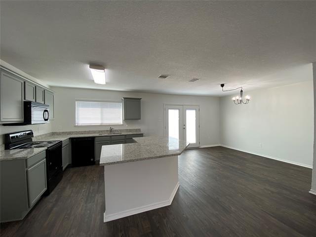 Building Photo - 6229 Hereford Dr