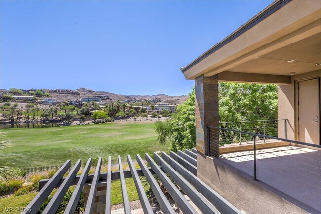 Building Photo - 1501 Foothills Village Dr
