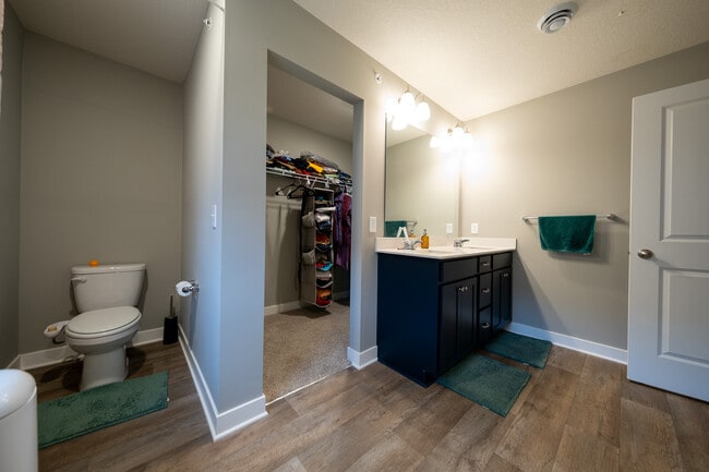 Building Photo - 6464 Genevieve Trail