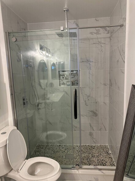 Modern bath 2 - 12 Fircrest Ln