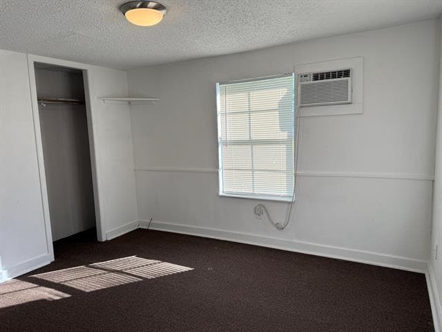 Building Photo - 10604 County Rd 1020