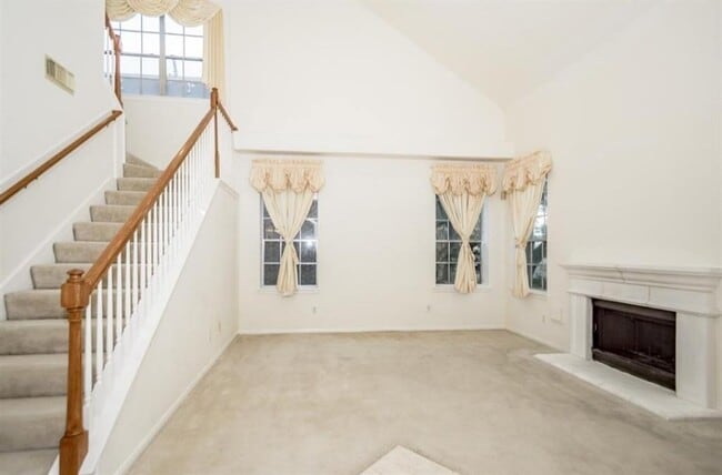 Building Photo - 15903 Timber Chase Dr