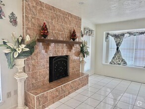 Building Photo - 12953 Clarewood Dr