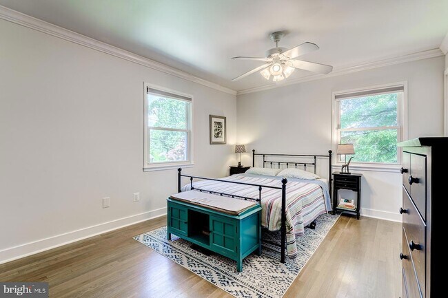 Building Photo - 7806 Jansen Dr